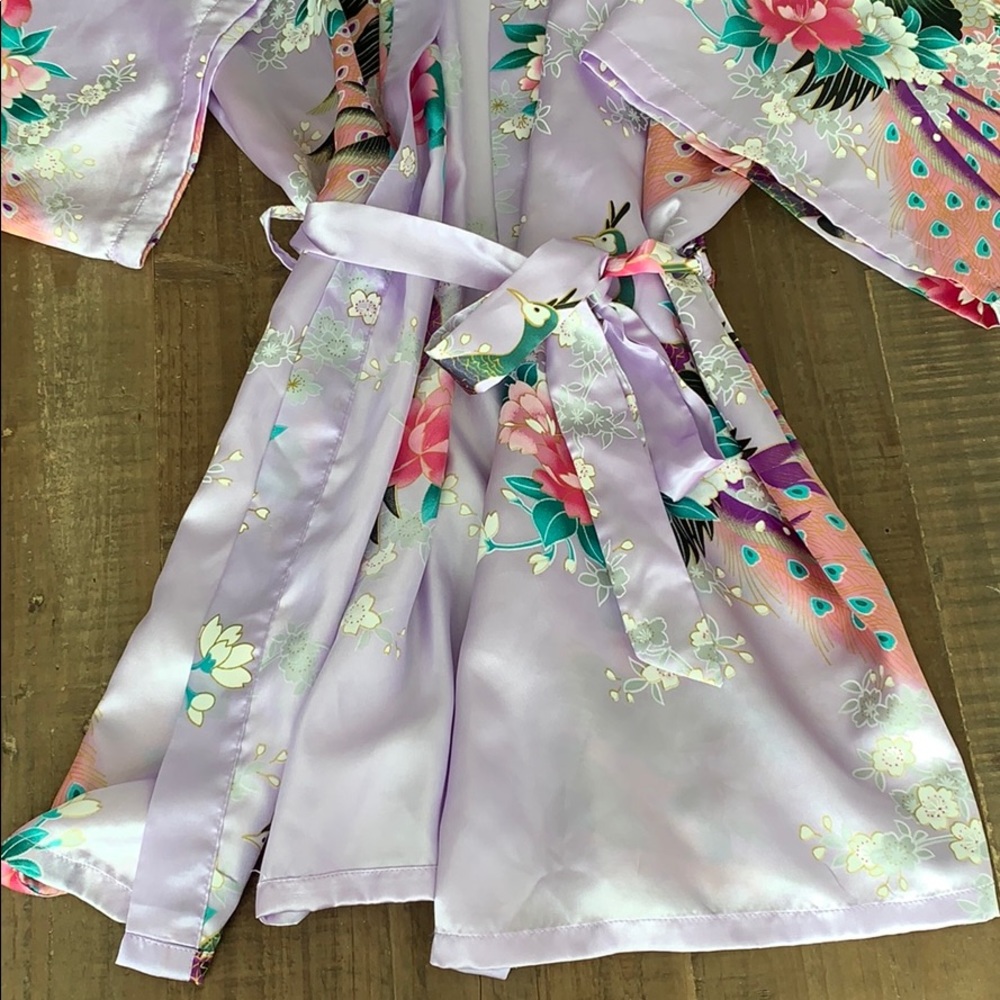 Robes - Picture 5 of 7